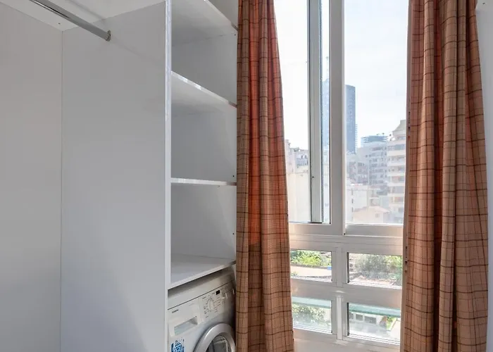 Garden Apartment's