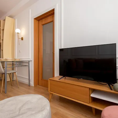 Garden Apartment's 公寓式酒店 3*