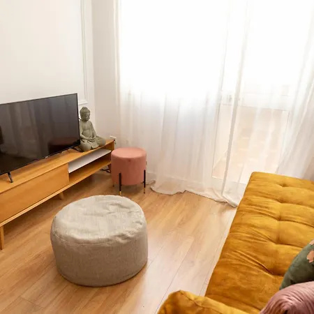 Garden Apartment's