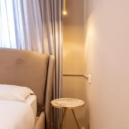Garden Apartment's 公寓式酒店 3*
