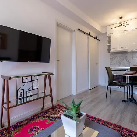Garden Apartment's Apartmanhotel 3*