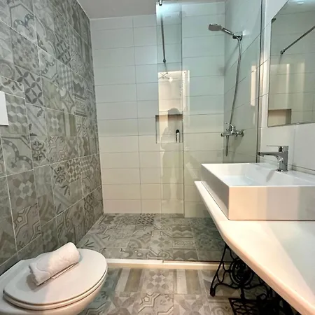 Garden Apartment's *
